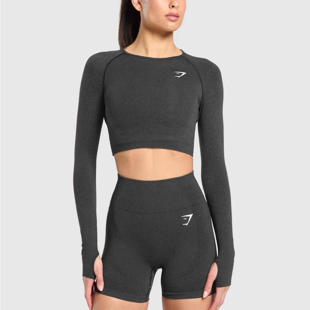 Gymshark black seamless long sleeve top